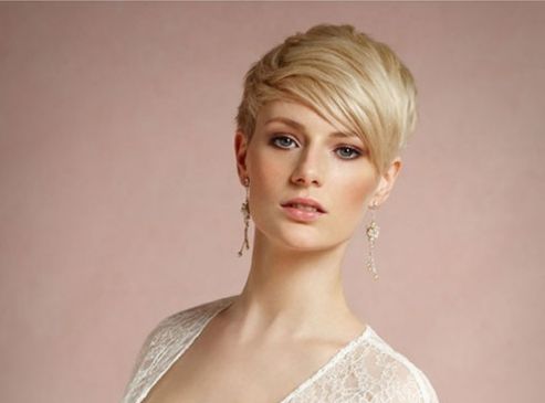 Coiffure mariage : spécial cheveux courts!