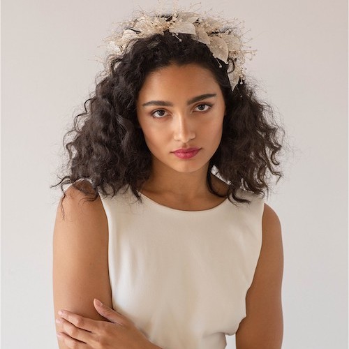 coiffure mariage cheveux bouclés