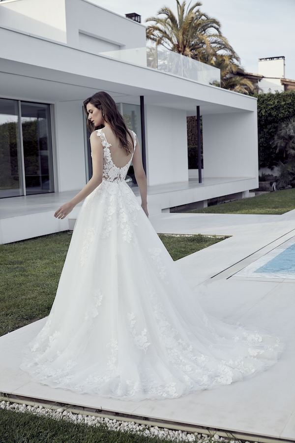 Modèle 222-01 - Divina Sposa