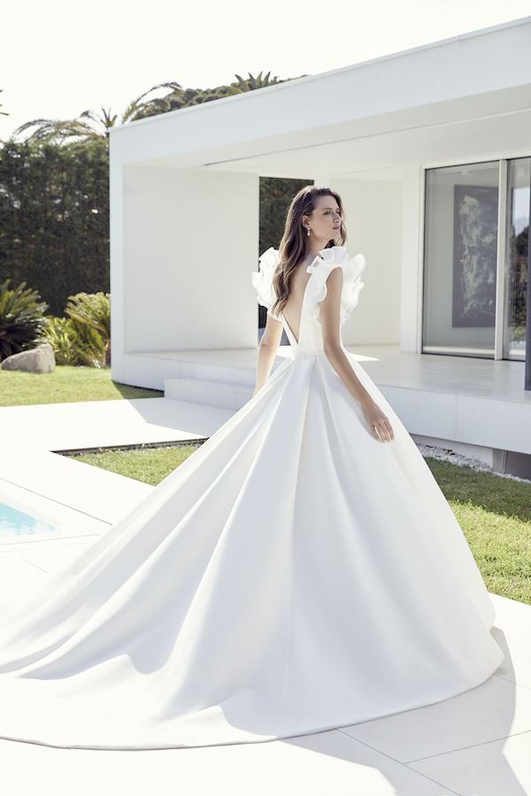 Modèle 222-03 - Divina Sposa