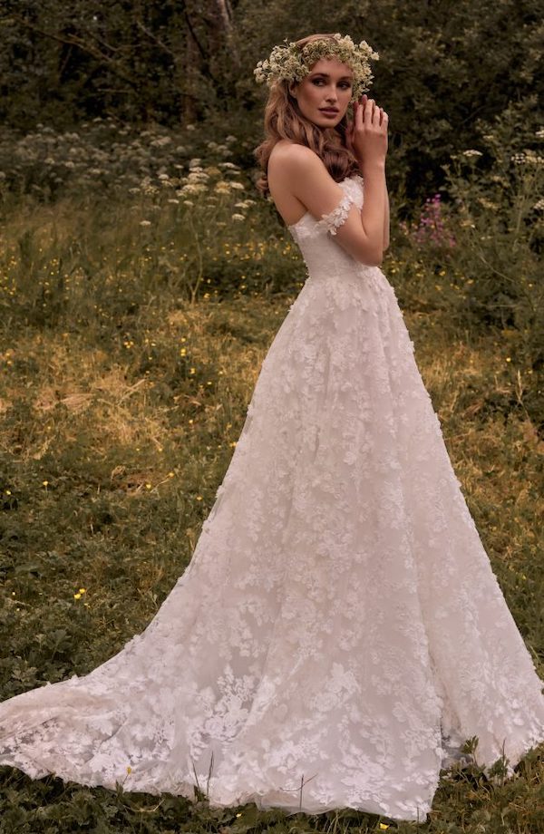 Flora - Stephanie Allin