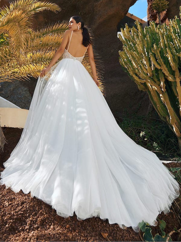 Skellig - Pronovias