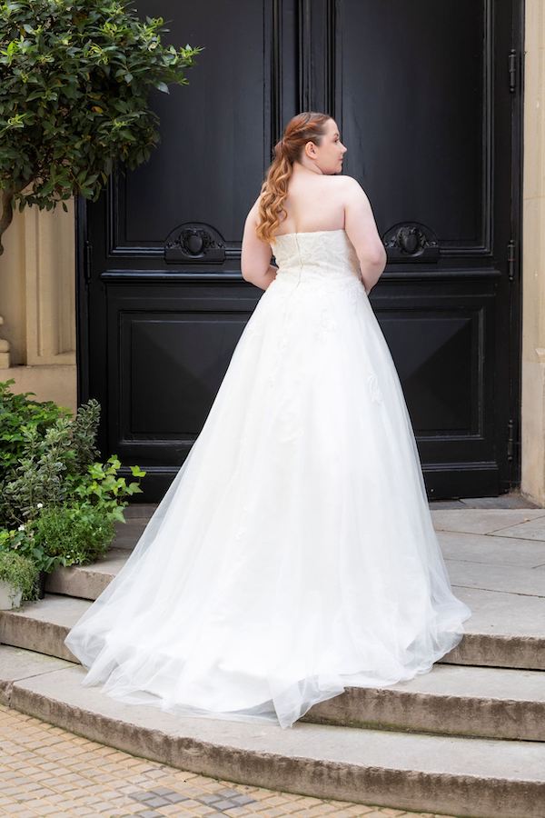 Modèle 228-15 - Curvy