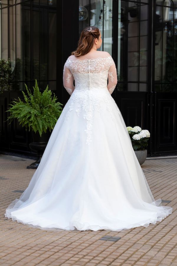 Modèle 228-16 - Curvy