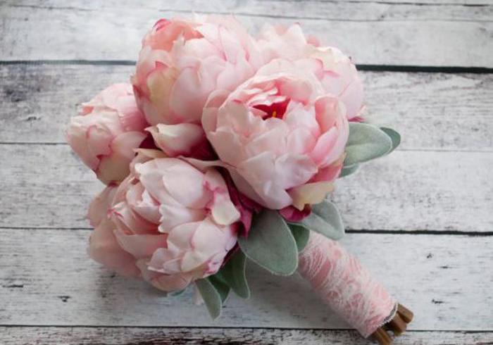 bouquet mariée pivoine