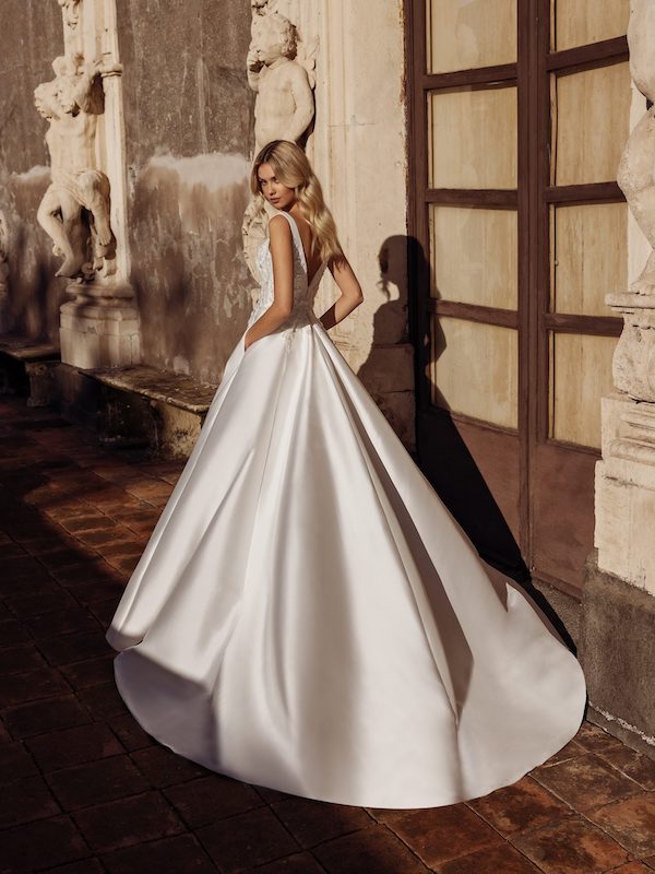 Rebecca - Modeca