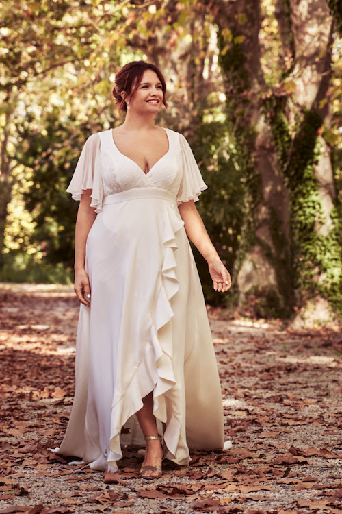 robe de mariée grande taille 2025