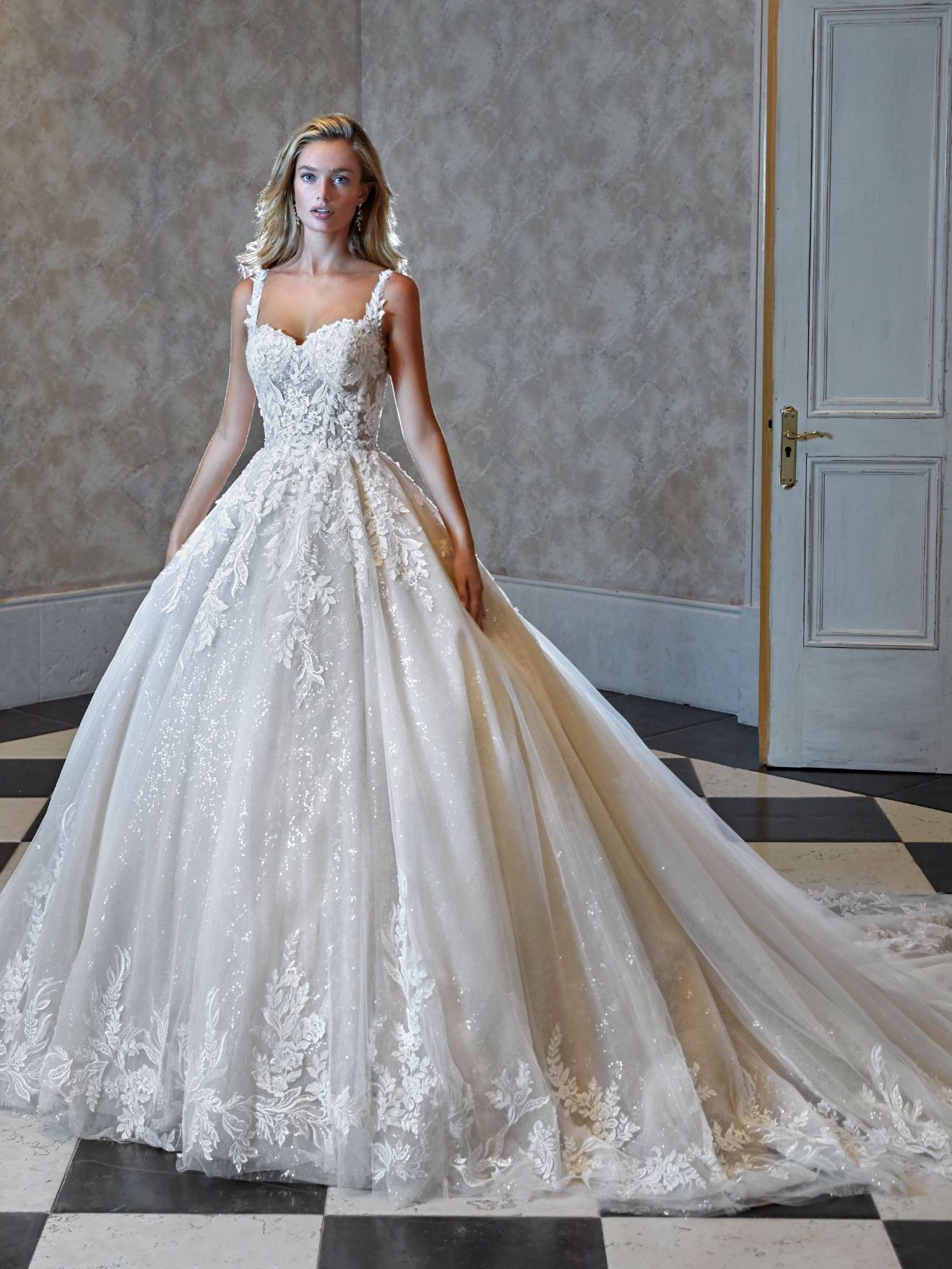 Modèle DP466 - Demetrios Platinum