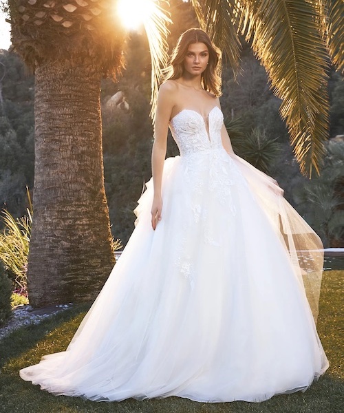 robe de mariée bustier 2023