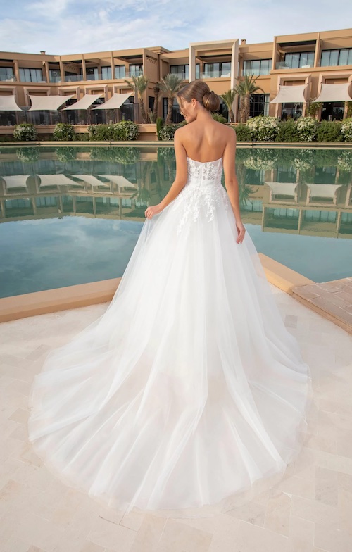 Modèle 242-01 - Divina Sposa