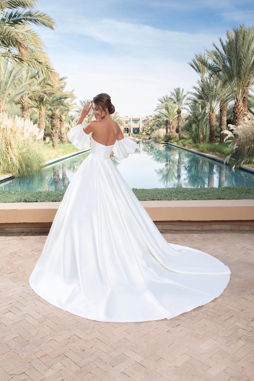 Modèle 242-04 - Divina Sposa