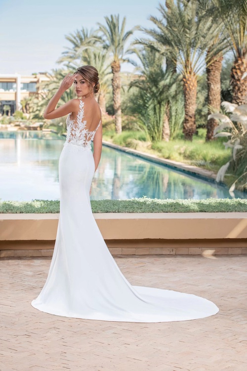 Modèle 242-28 - Divina Sposa