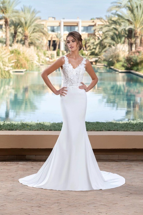 Modèle 242-28 - Divina Sposa