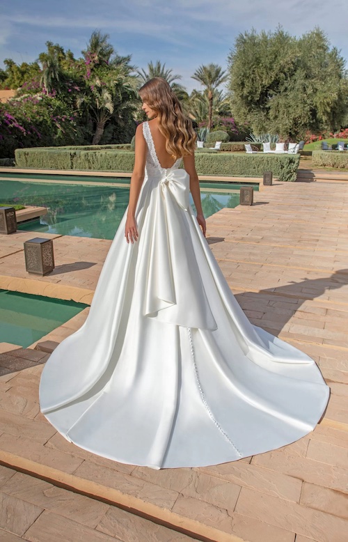 Modèle 242-36 - Divina Sposa