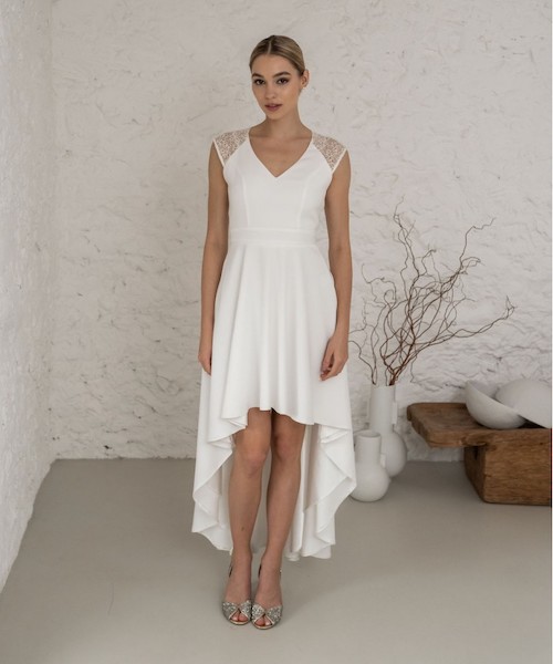 robe de mariée asymétrique