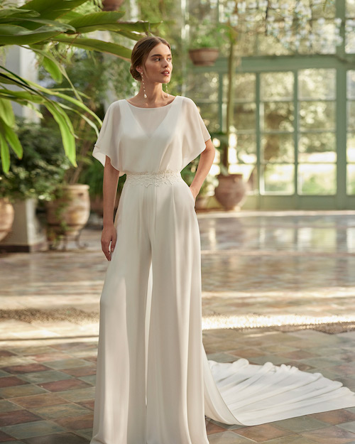 combinaison de mariée femme 50 ans ou plus